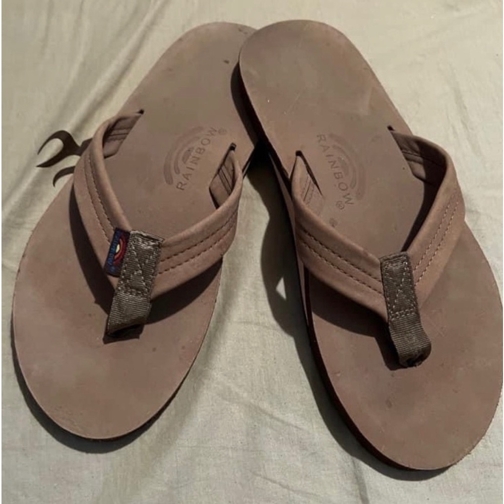 New Never Worn Rainbow Flips Flops